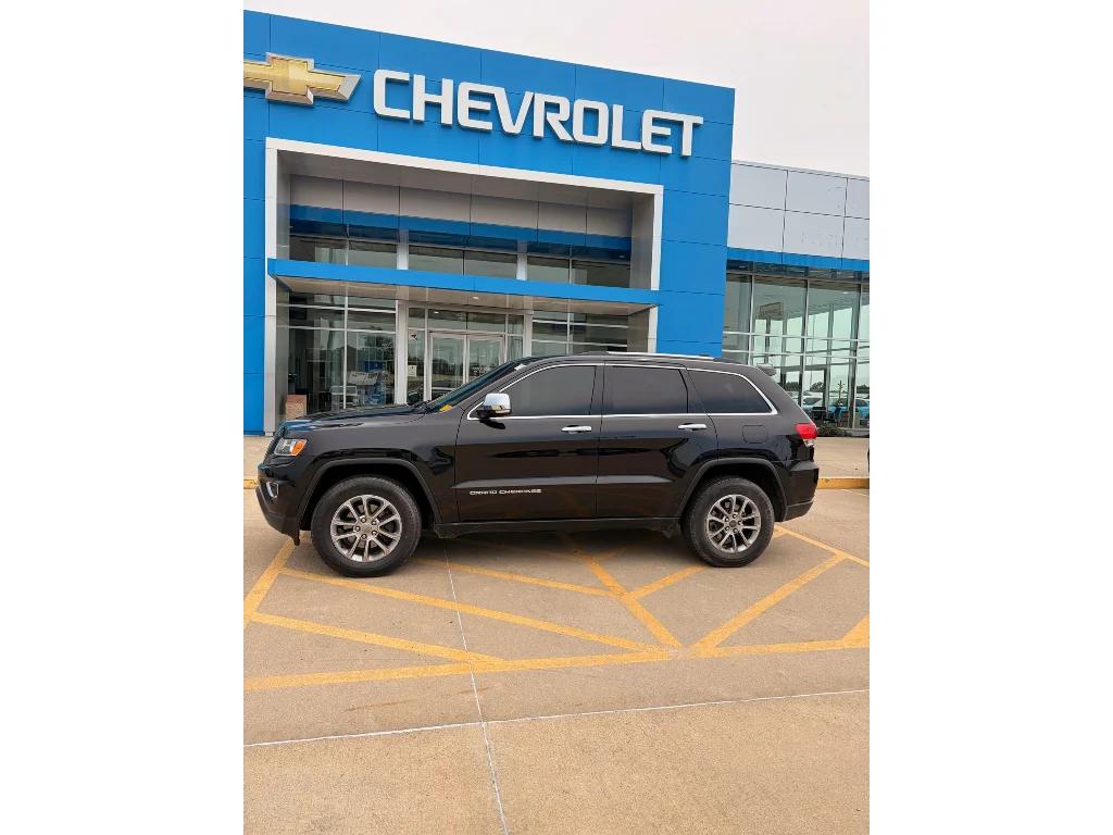 jeep grand cherokee 2015 1C4RJFBG2FC828916 image jeep grand cherokee 2015 1C4RJFBG2FC828916 image